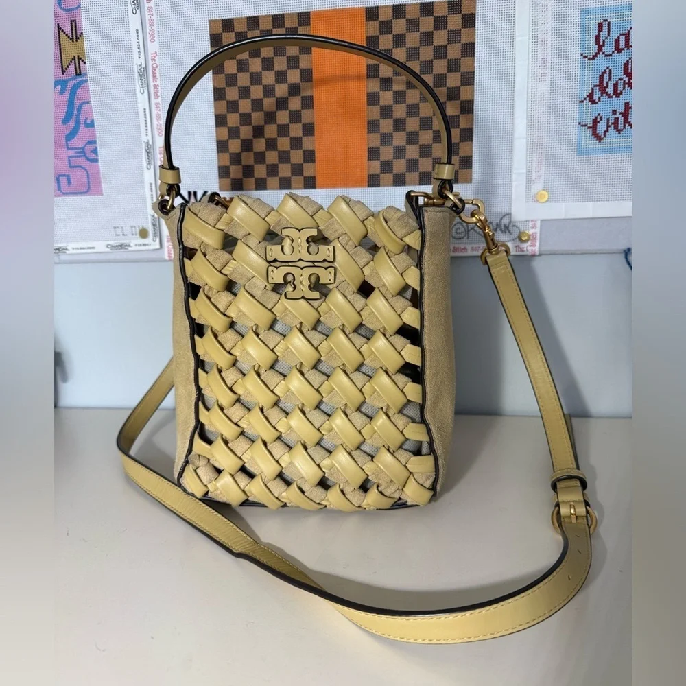 Tory Burch McGraw Woven Embossed Small Bucket Bag